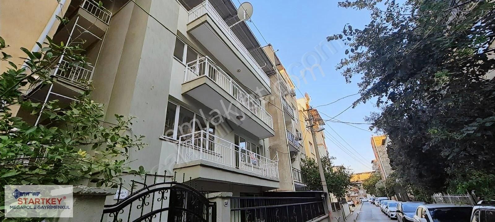 Bornova Çamdibi 3+1 Kiralık Daire