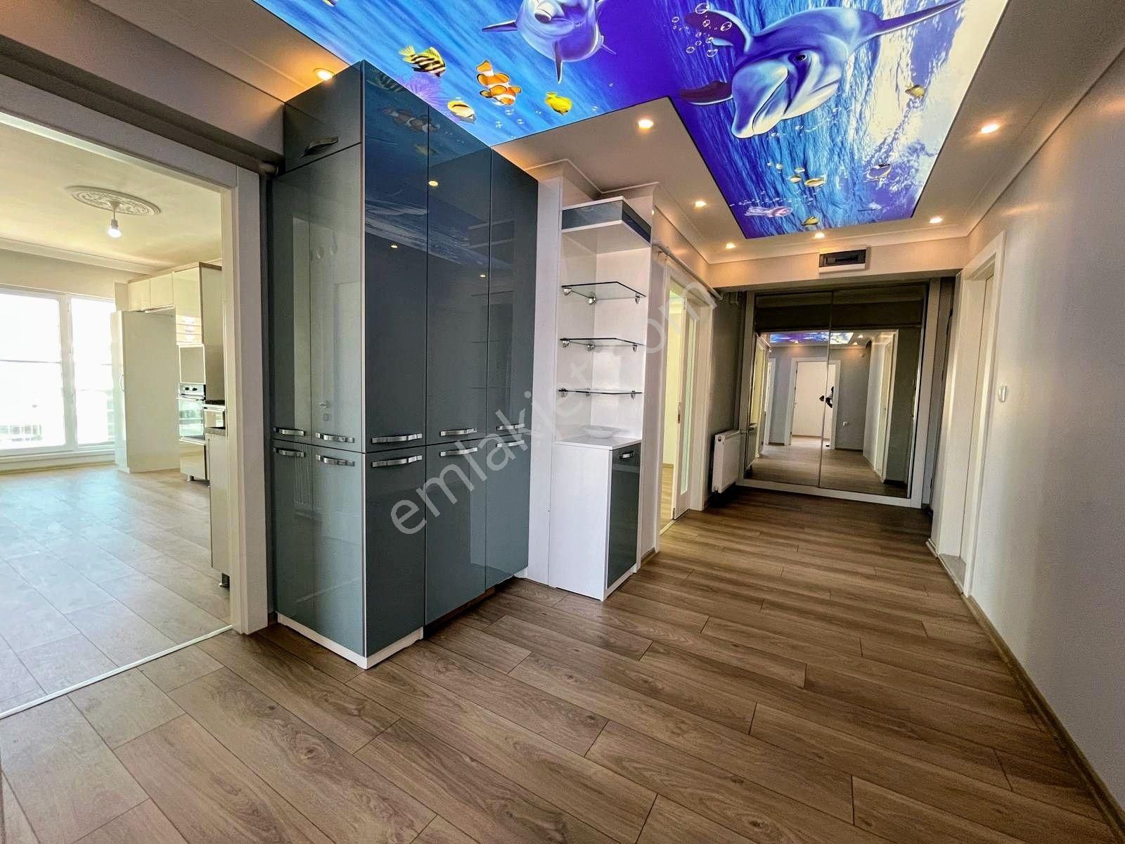 Ultra Lüx Yapılı Şehitler Cad Site İçi Teras Balkon Fırsat