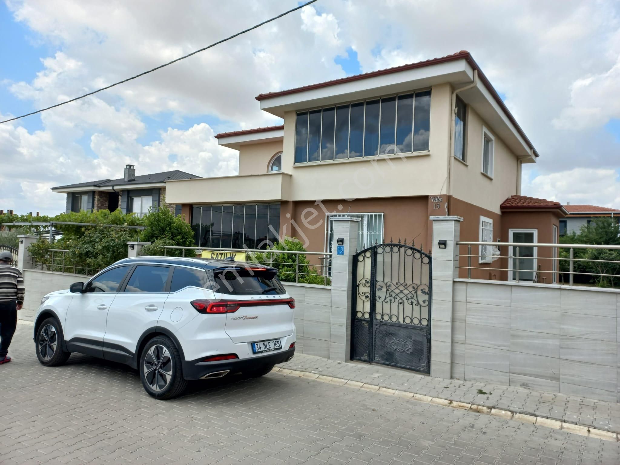 Çorlu- Önerler'de 1000 M² Arsa İçerisinde Satılık Tripleks Bina - Görsel 4
