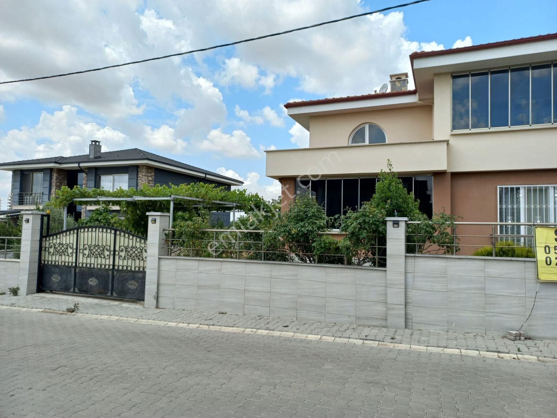 Çorlu- Önerler'de 1000 M² Arsa İçerisinde Satılık Tripleks Bina - Görsel 3