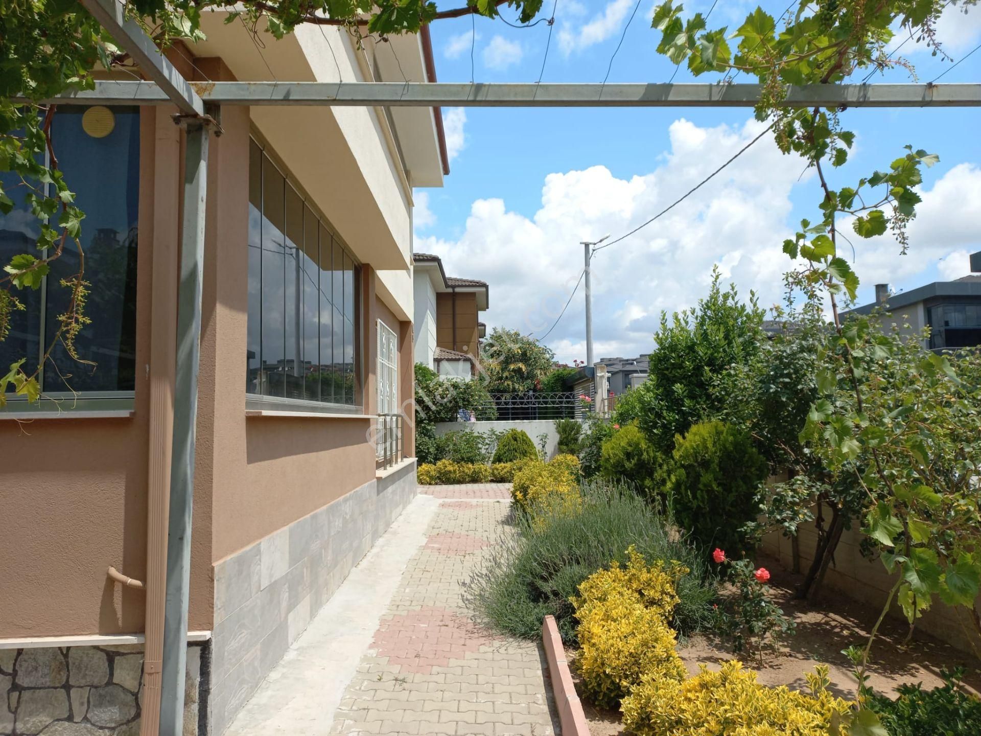 Çorlu- Önerler'de 1000 M² Arsa İçerisinde Satılık Tripleks Bina - Görsel 17