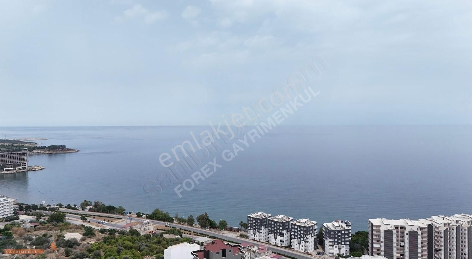 Forexten Kapanmaz Deniz Manzaralı Havuzlu Sitede Lüx 1+1