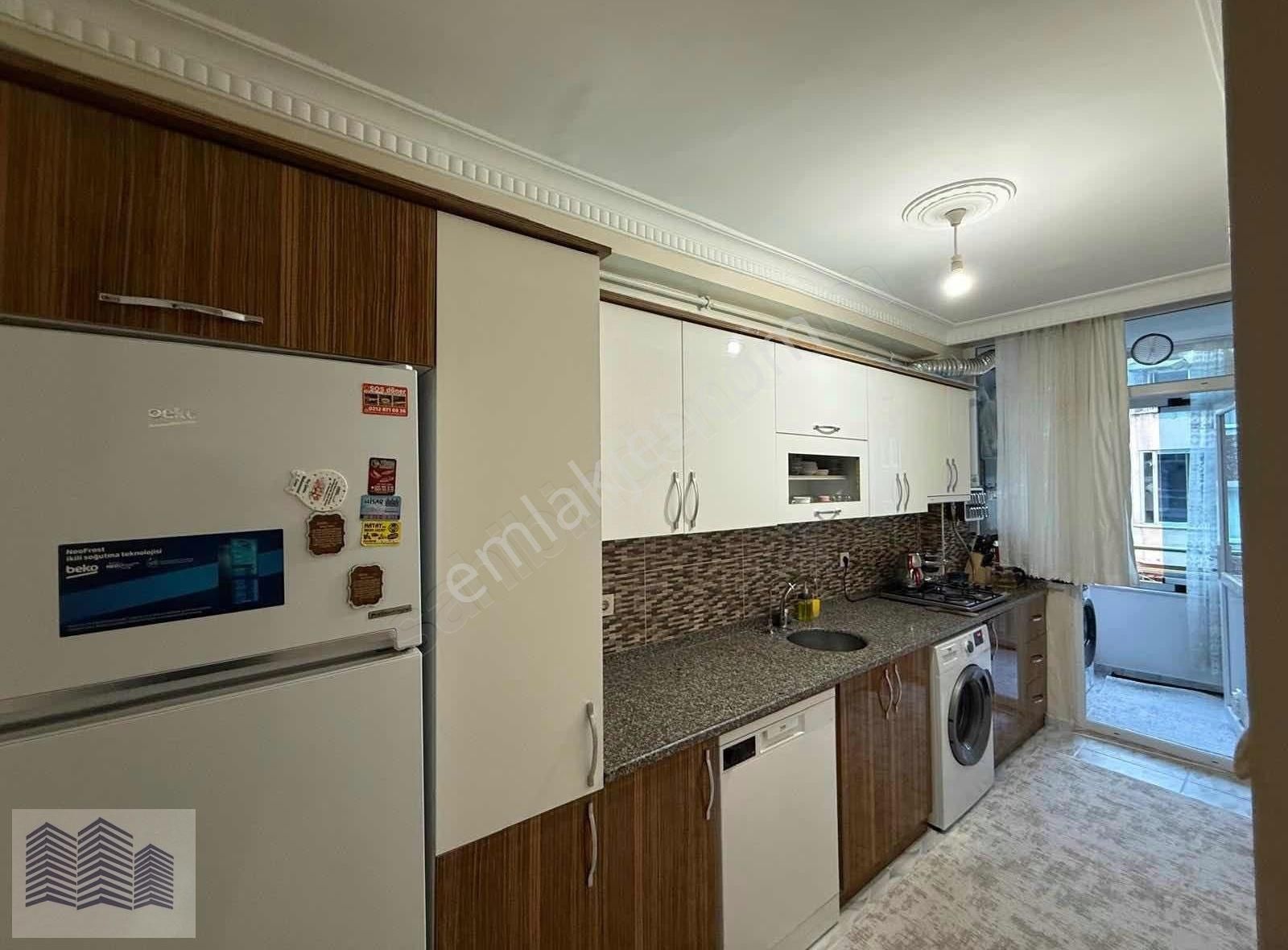 Merkezi Konumda Emsallerinden Büyük 1.kat Daire 2+1 Yeni Yapı
