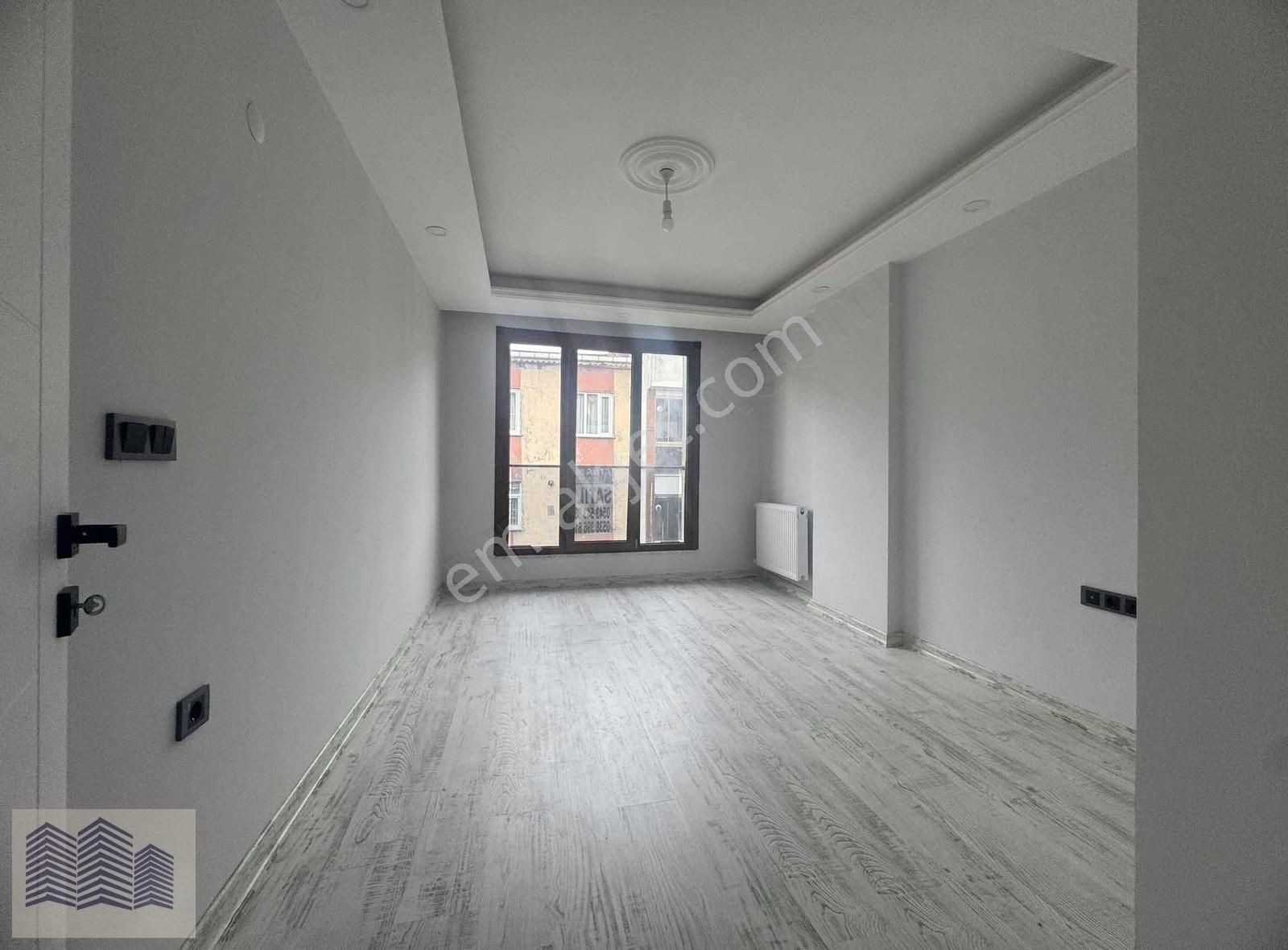 Metro Durağına Yakın İskanlı 3+2 Dublex Daire
