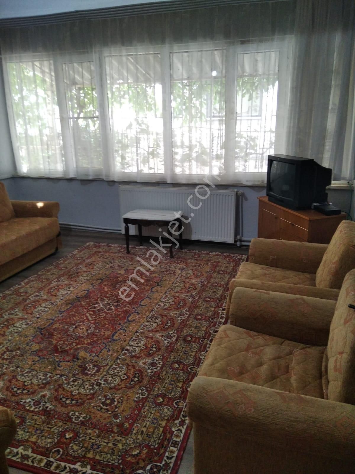 Buse Emlaktan Altınkum Merkezde 1+1 Eşyalı Kiralık Daire
