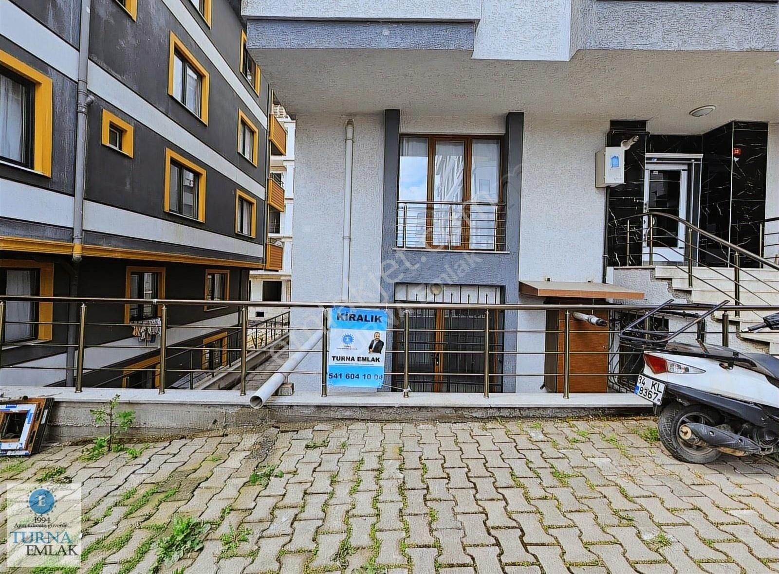 Kiralık Müstakil Bahçeli 2+1 Daire Çekmeköy Videolu İlan