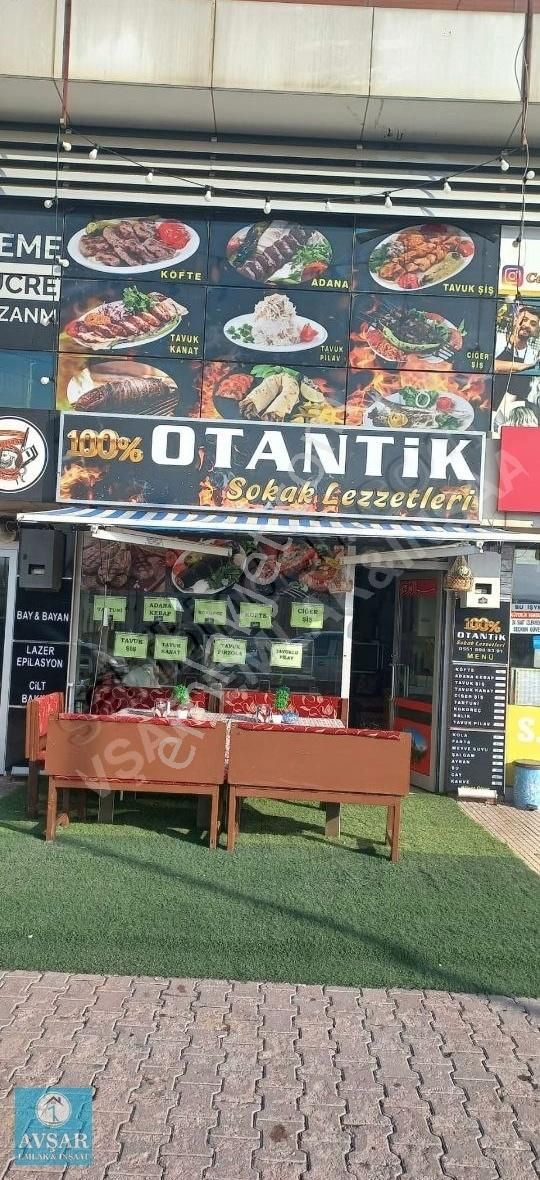 Bosna Hersek Kayalar Cami Yanı Devren Satılık Fast Food Dükkanı