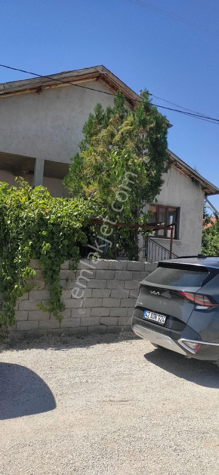 Sahibinden Konya Yenibahçede Müstakil Ahırlı Bahçeli Ev