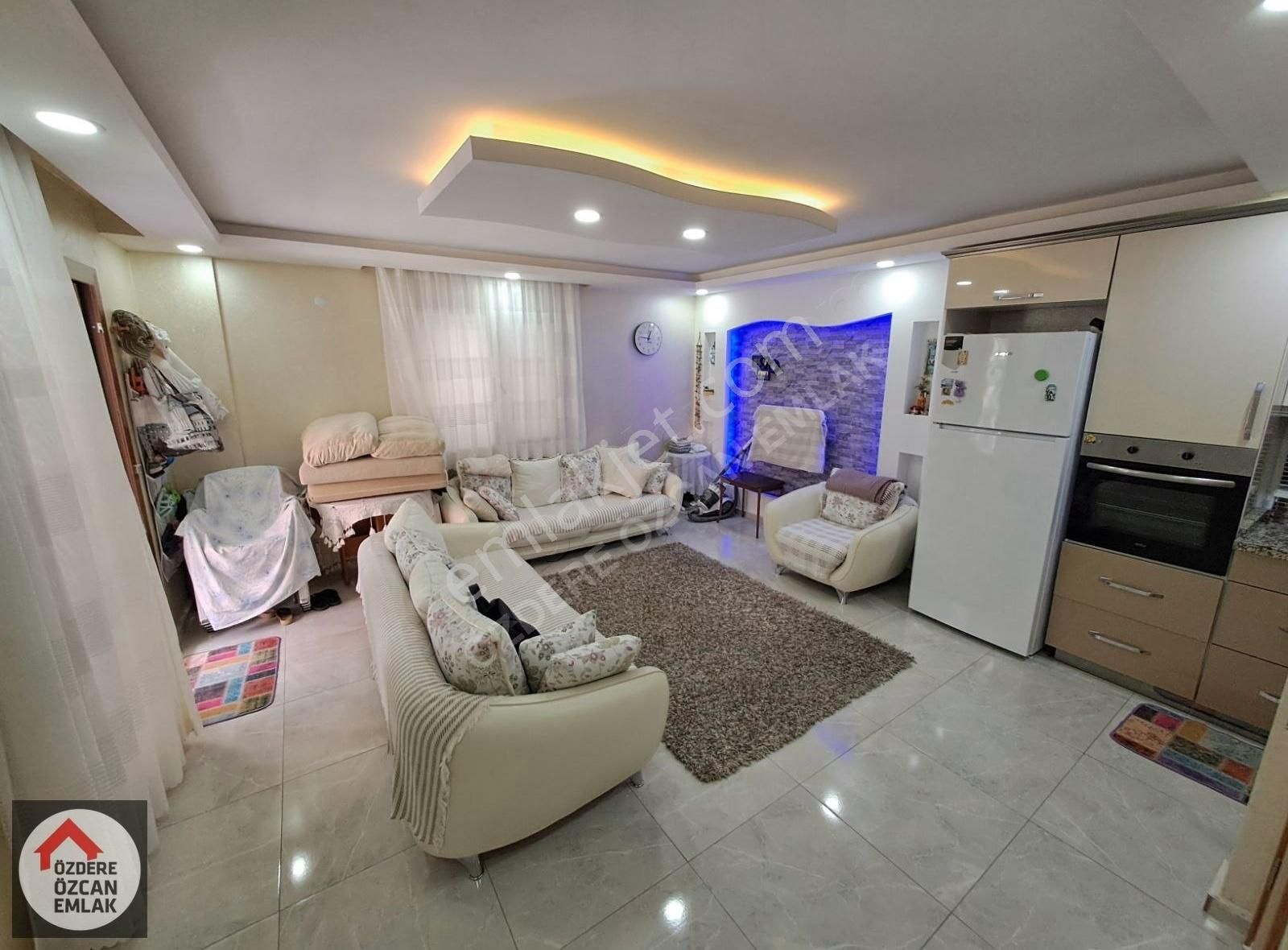 Özcan Emlaktan Deniz Tarafında Geniş 3+1 - Görsel 6