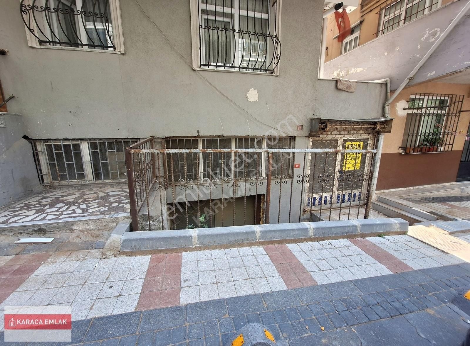Hürriyet'te Kiralık 200'm2 Yarı Bodrum Dükkan