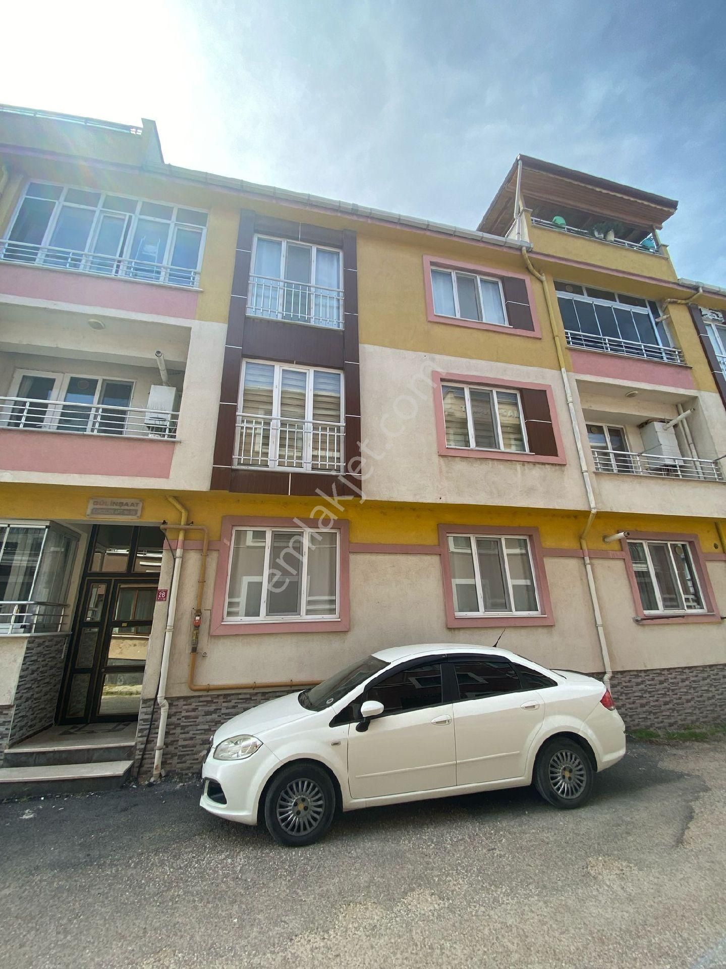 Acil Çok Temiz Asansörlü 1+1
