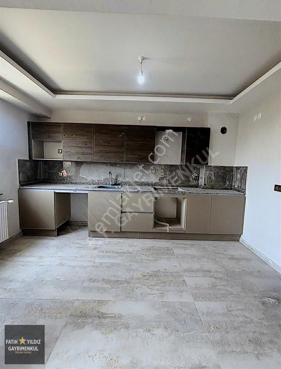 Fatih Yıldız Gayrimenkulden Talasta Satılık 3+1 Sıfır Daire