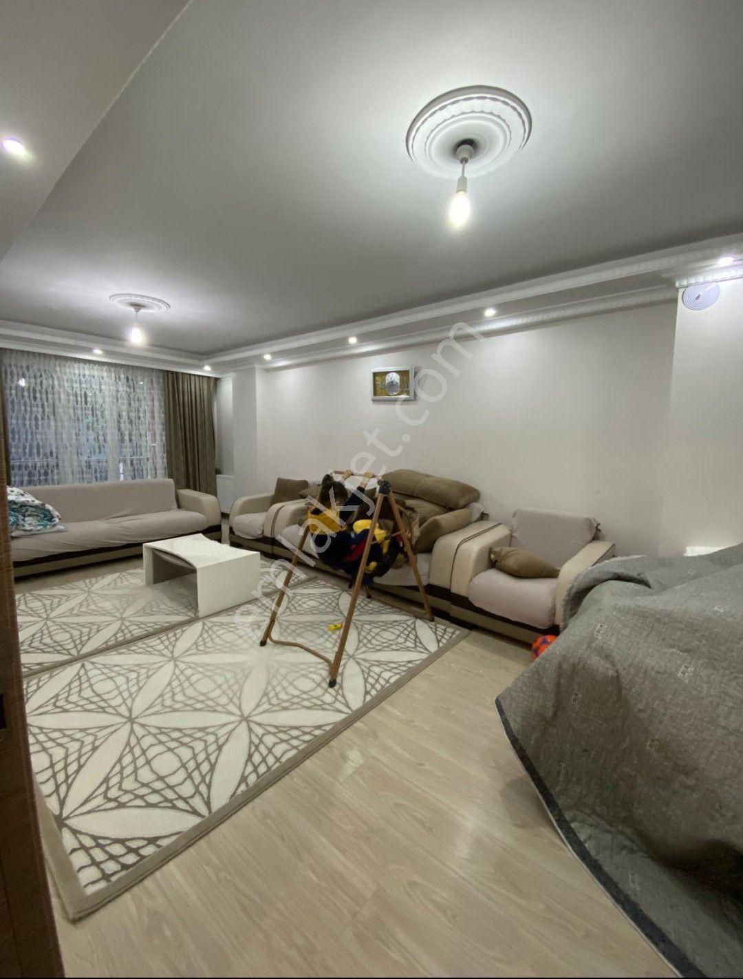 2+1 90 M² Güvercintepe