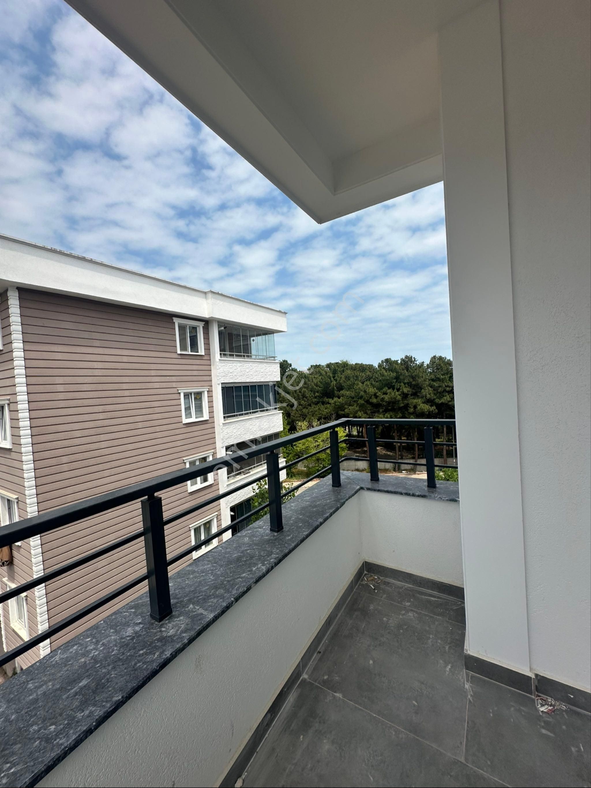 Truva'dan Tramvay Altı-denize Yakın-merkezi Ultra Lüks 1+1 Daire - Görsel 6