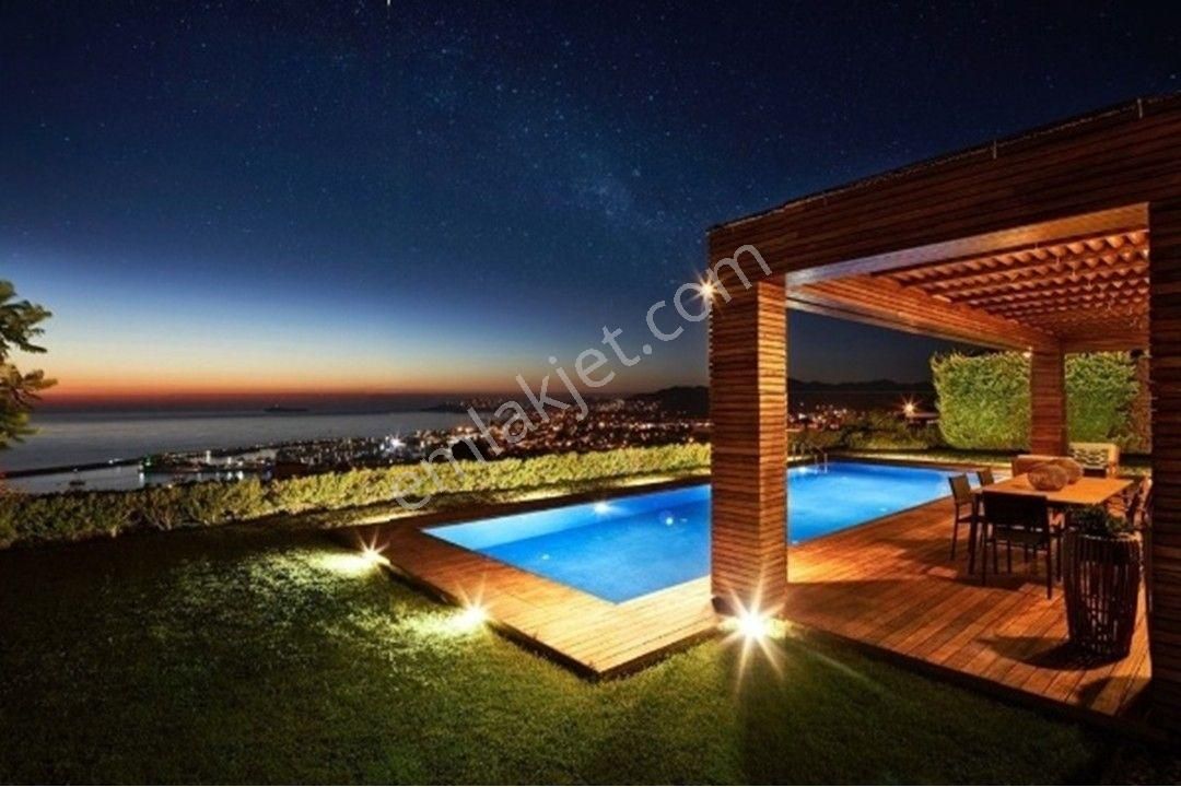 Turgutreis Marinaya Yakın 1000 M2 Arsa İçinde 400 M2 4+1