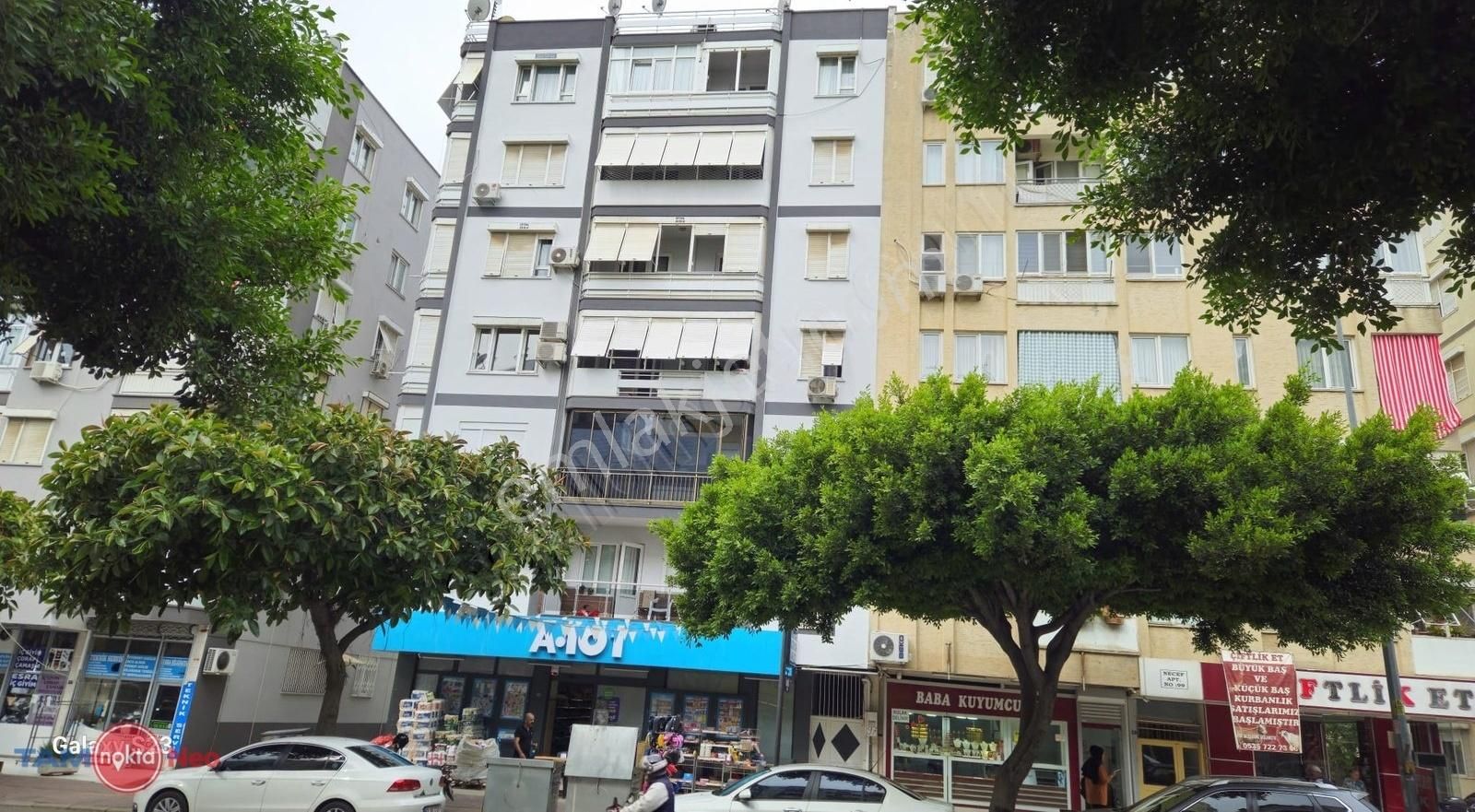 Özgürlük Mahallesi (mithat Paşa Cad. Üzerinde) 3+1 Satılık Daire