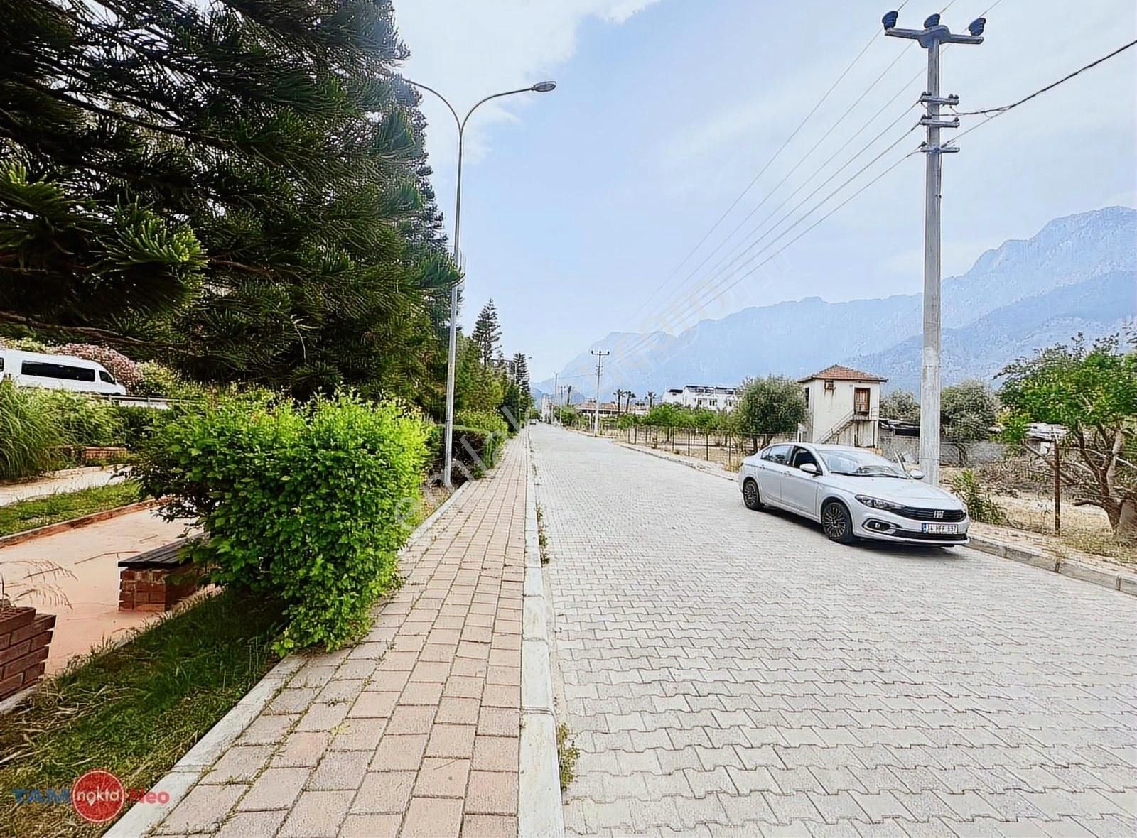 Kemer Göynük 846 M2 Anayol Üzerinde Ticari Satılık Arsa