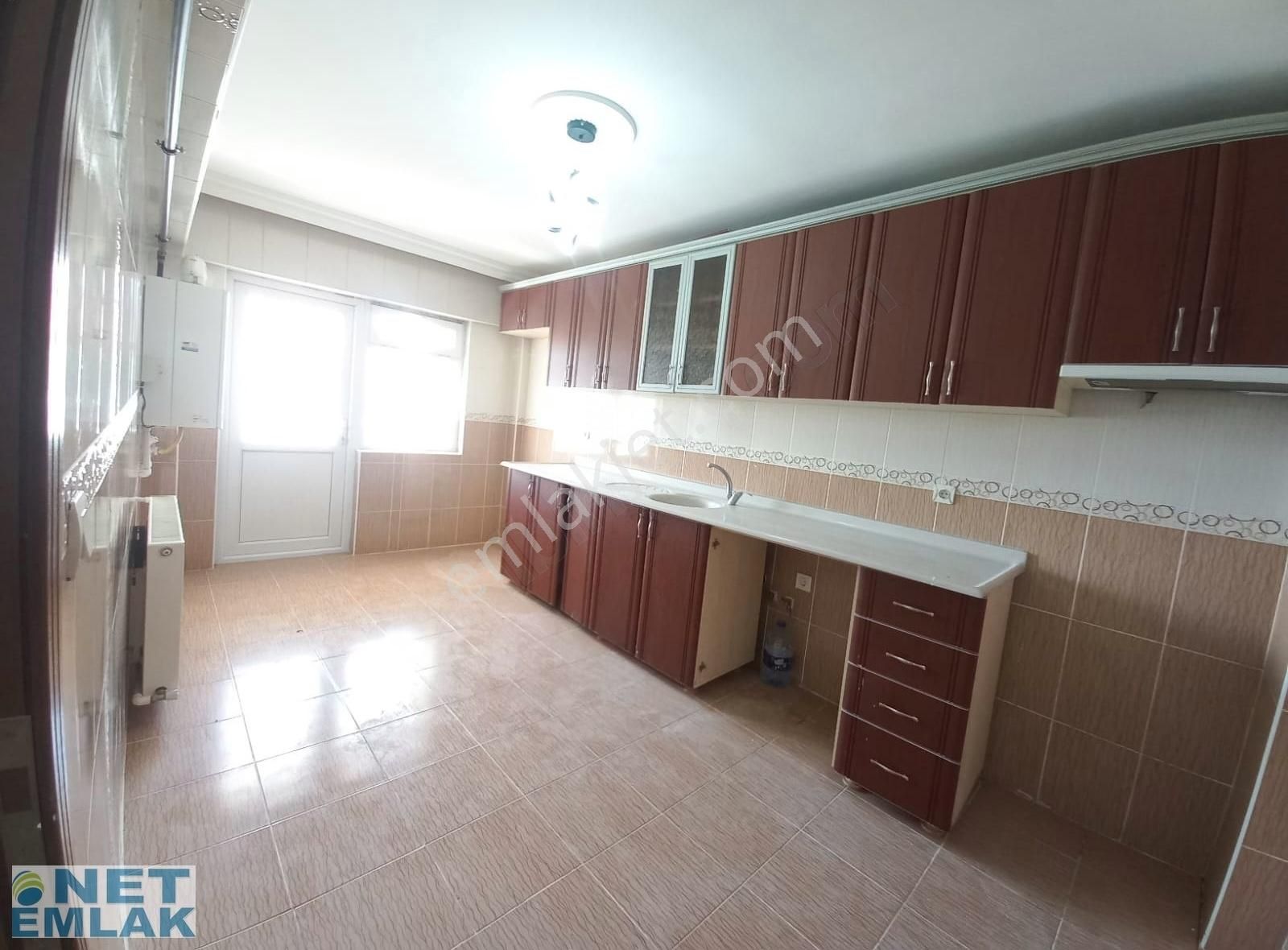 Net Emlak'tan Yenikentin Kalbinde Merkezde 3+1 125 M2 Daire