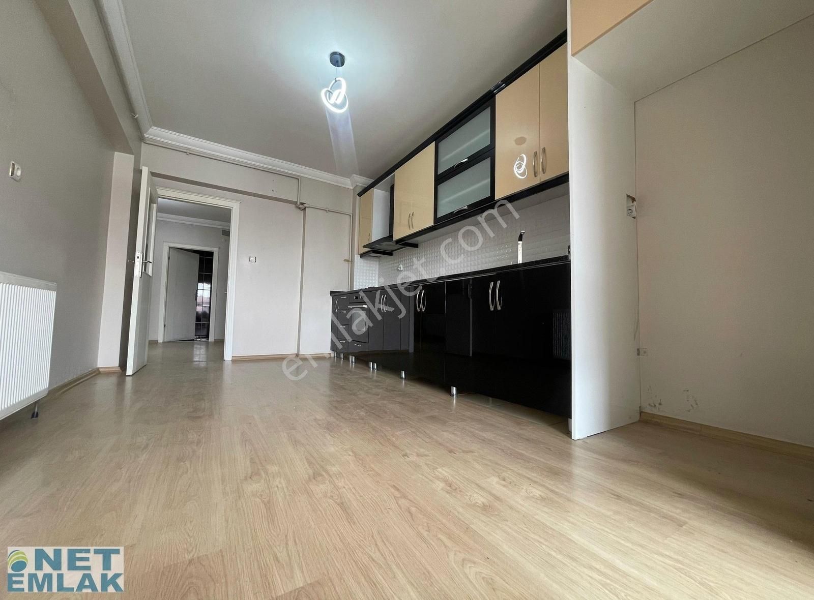 Yenikent Net Emlak'tan Merkezde Full Yapılı 3+1 Daire