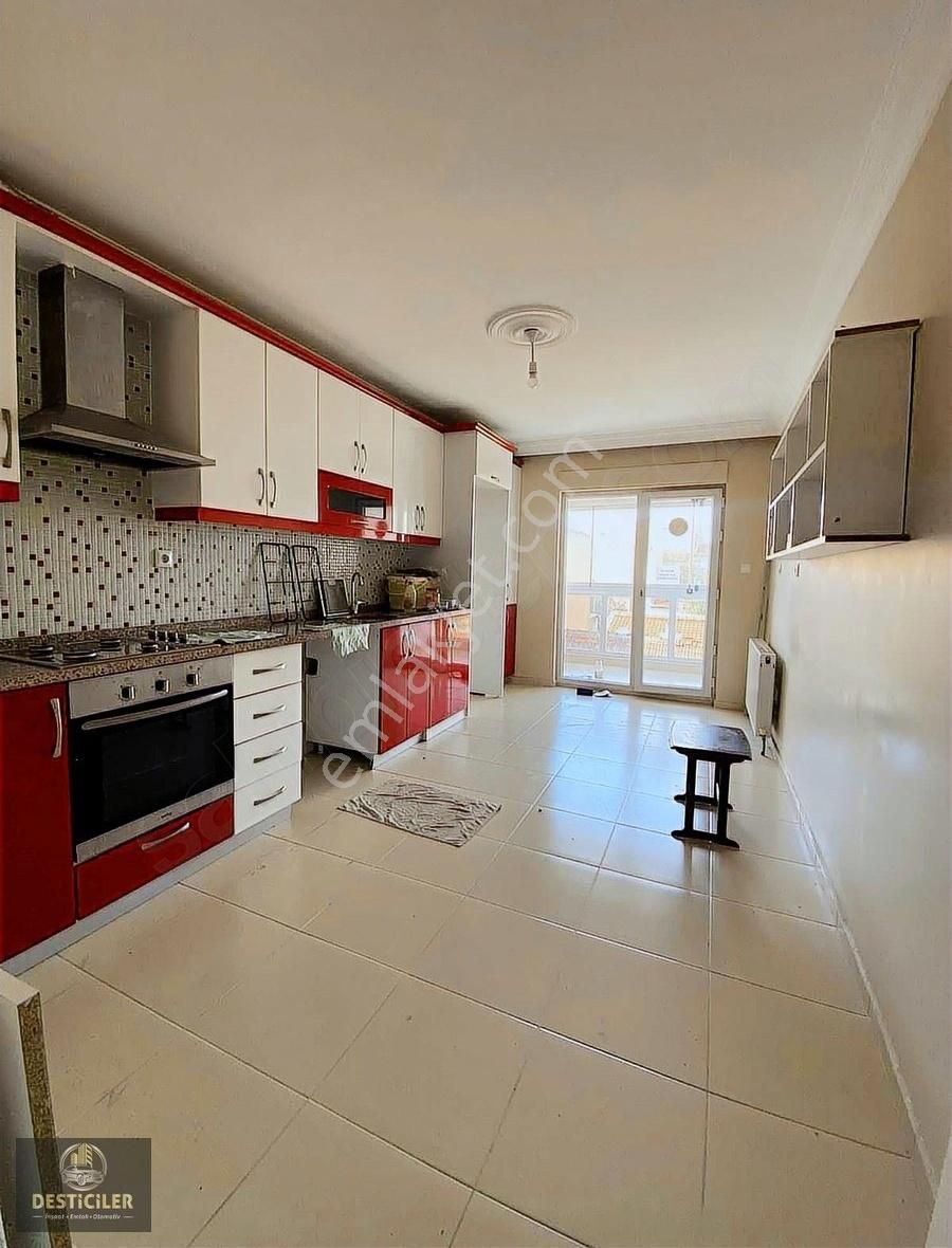 Yk- Desticiler'den Huzur Mahallesi Özel Garajlı Geniş 3+1 Daire