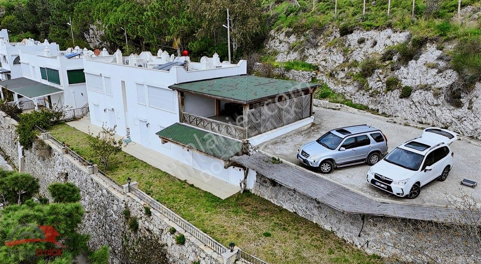 Doğuş Emlak'tan Full Deniz Manzaralı Havuzlu Sitede 6+2 Villa - Görsel 3