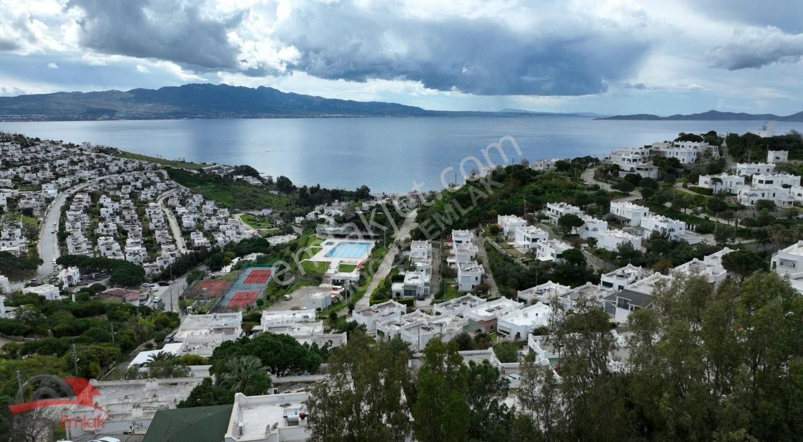 Doğuş Emlak'tan Full Deniz Manzaralı Havuzlu Sitede 6+2 Villa - Görsel 8