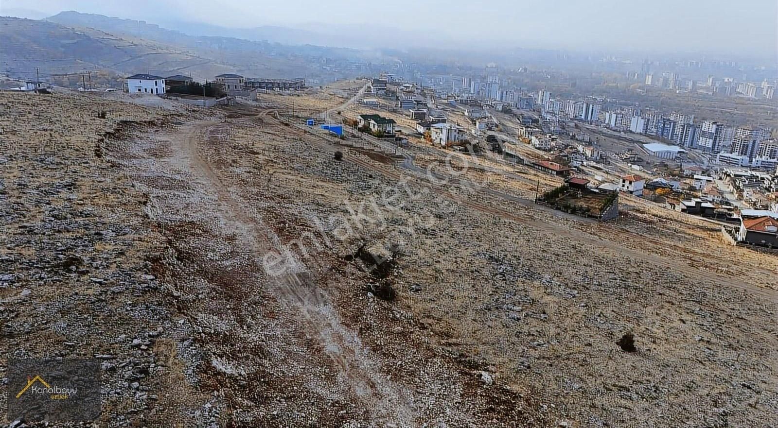 Kanalboyu Emlaktan Tecde De Yatırımlık 4 Dönüm Satılık Arsa