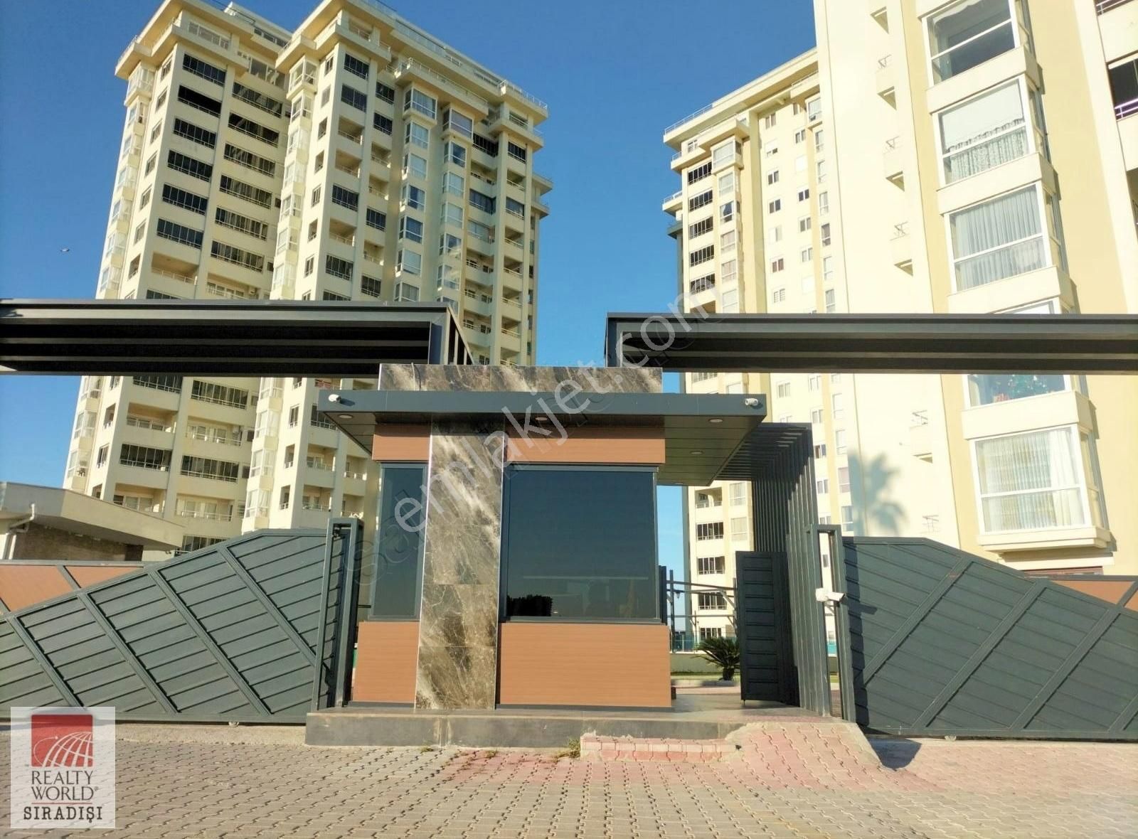 Falezyum Rezidance'de 120 M2 Güney Cephe Satılık 2+1 Daire