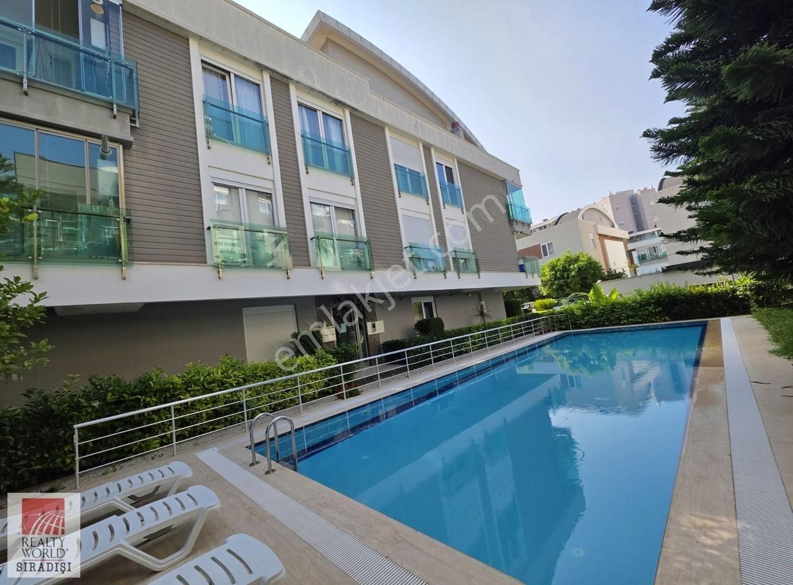 Güzeloba Kanyon'da Lüx Eşyalı Kiralık Geniş Daire