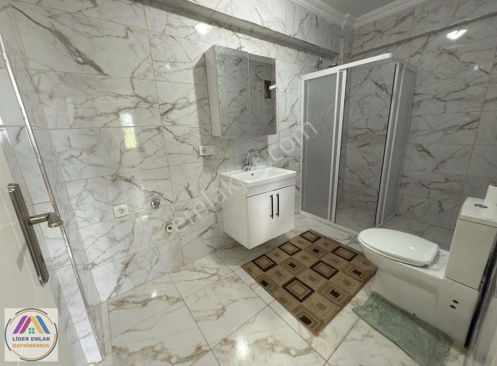 Lider Emlaktan Karapürçek Merkezde Manzaralı 115 M2 2+1 Daire
