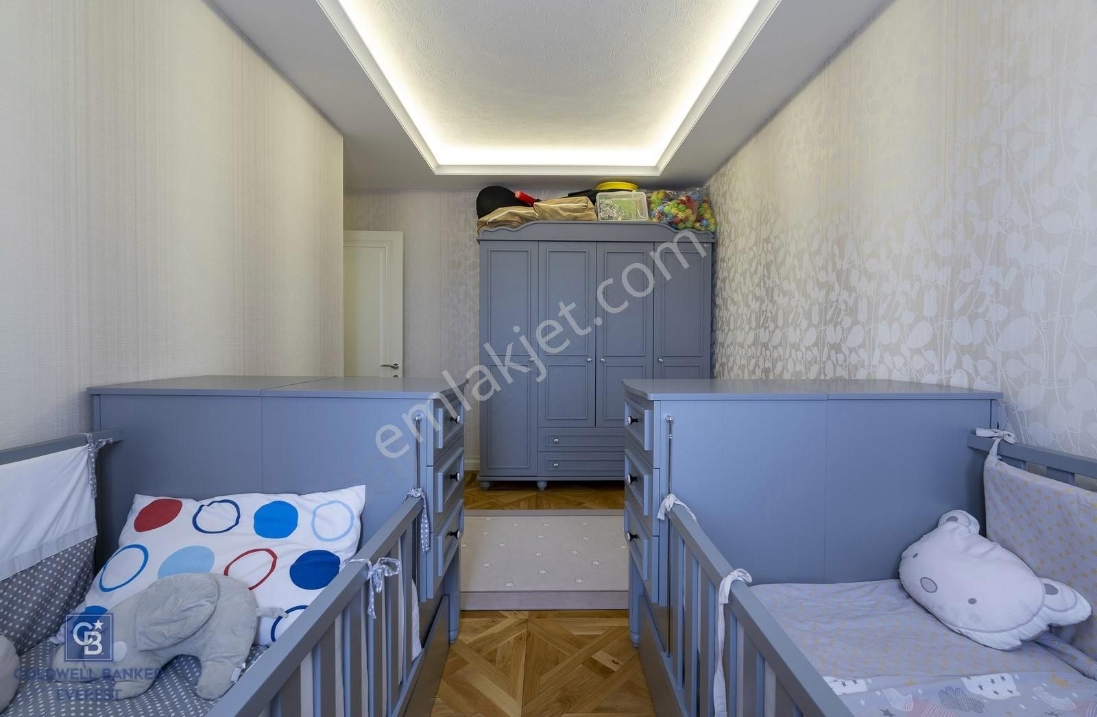 Balatta Manzaralı Satılık 4+1 Daire - Görsel 19