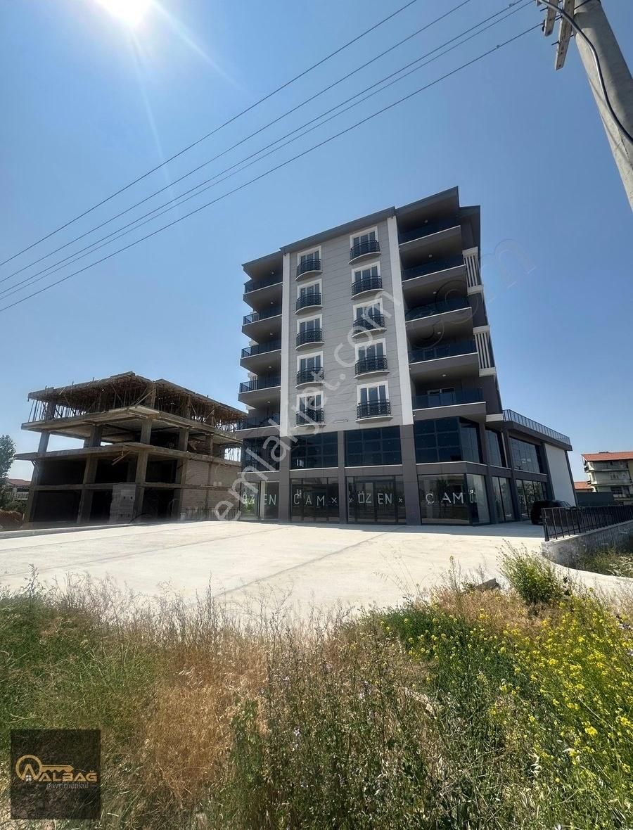 Albağ'dan Nevşehir Yolu Üzeri 3+1 Son Kat Daire