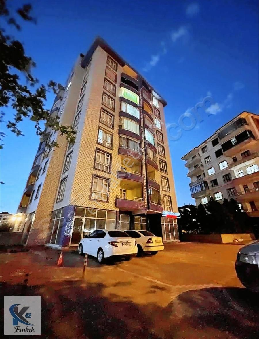 Fetih Caddesi Üzeri 3+1 Satılık Daire