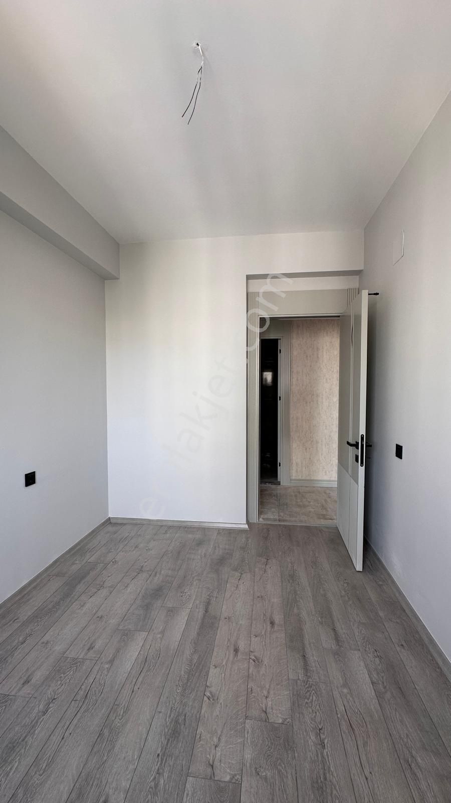 Thor'dan Satılık Mezitli Akdeniz 4+1 Daire - Görsel 9