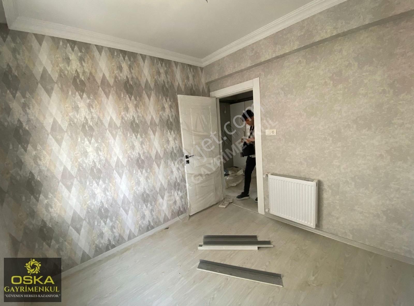 Oskadan Batıkentte Satılık 2+1 Arakat Ferah Sıfır Daire
