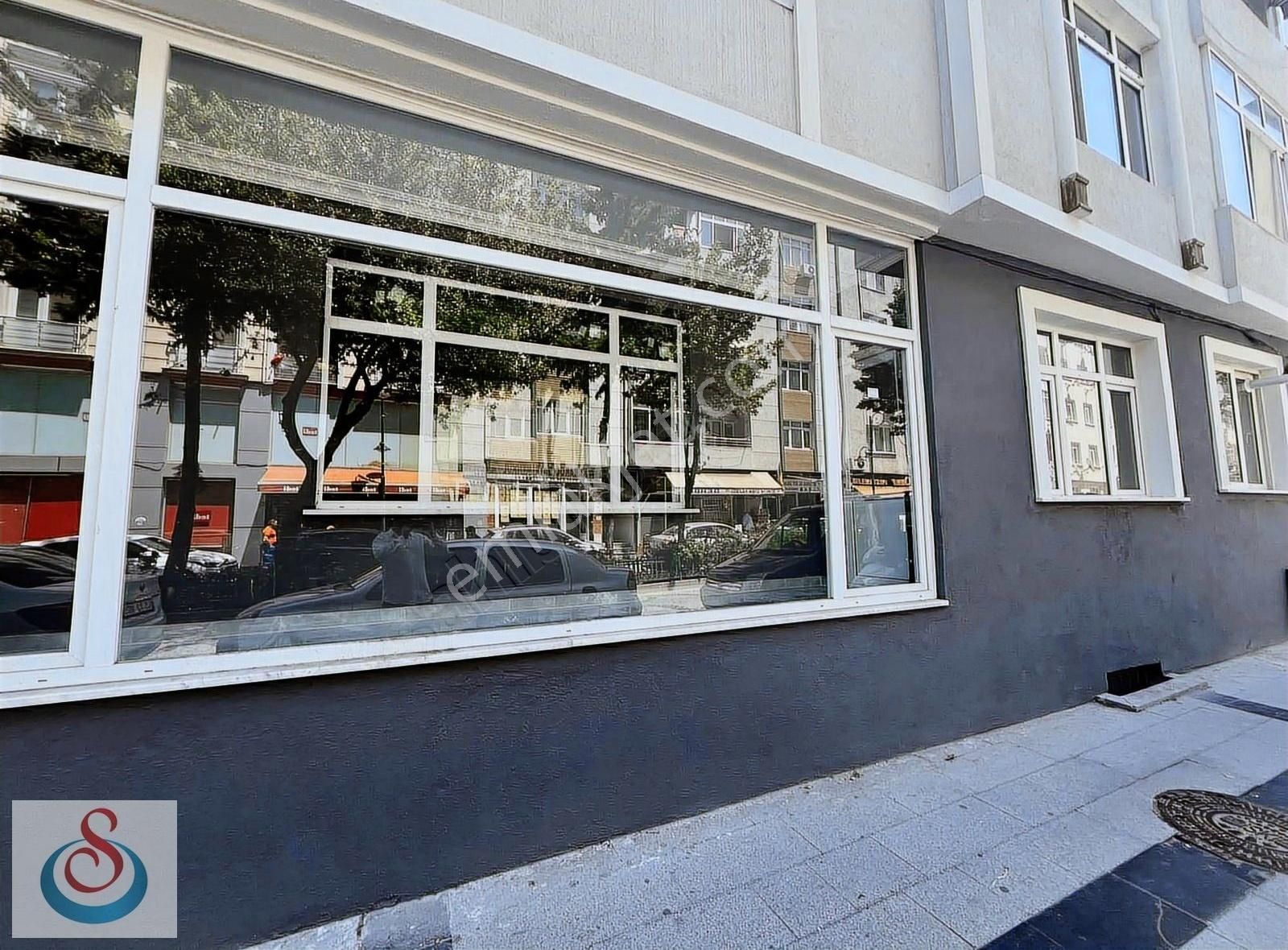 Silivri Alibey Mahallesinde Çarşı Merkezinde Kiralık Ofis