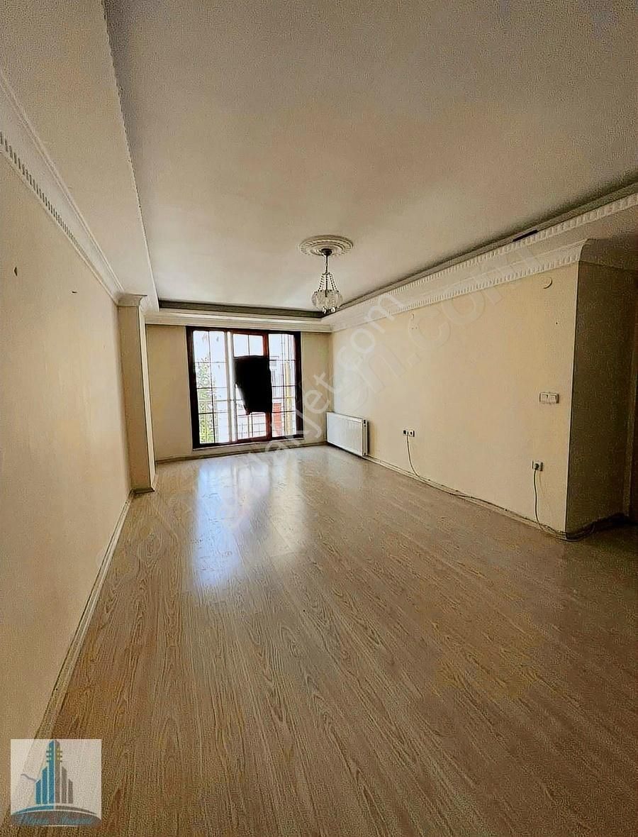 Başakşehir Güvercintepe Satılık 2+1 Arakat