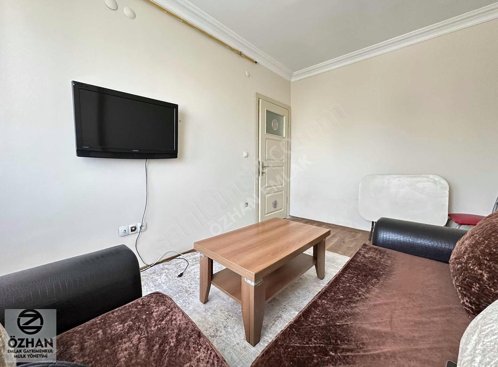 Özhan Emlaktan Site İçerisinde Arakat,yeni Boyalı,eşyalı 2+0