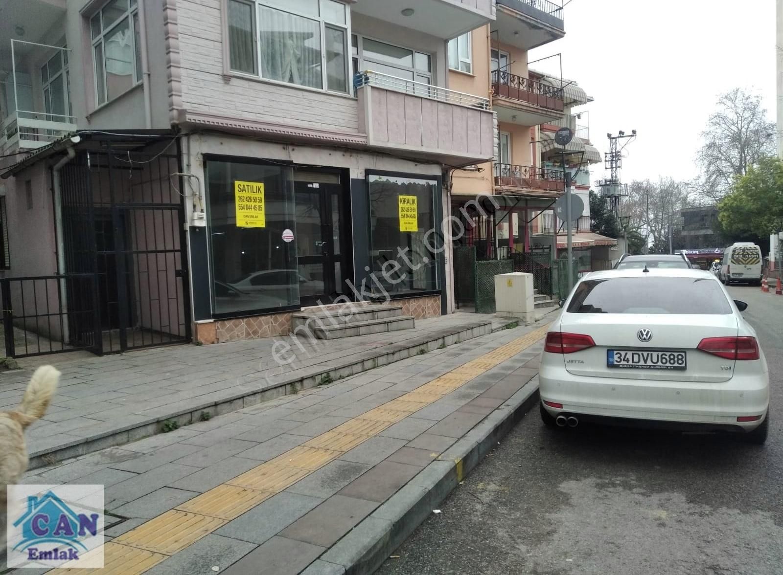 Değirmendere Merkez 2+1 Daire + 28 M2 Dükan