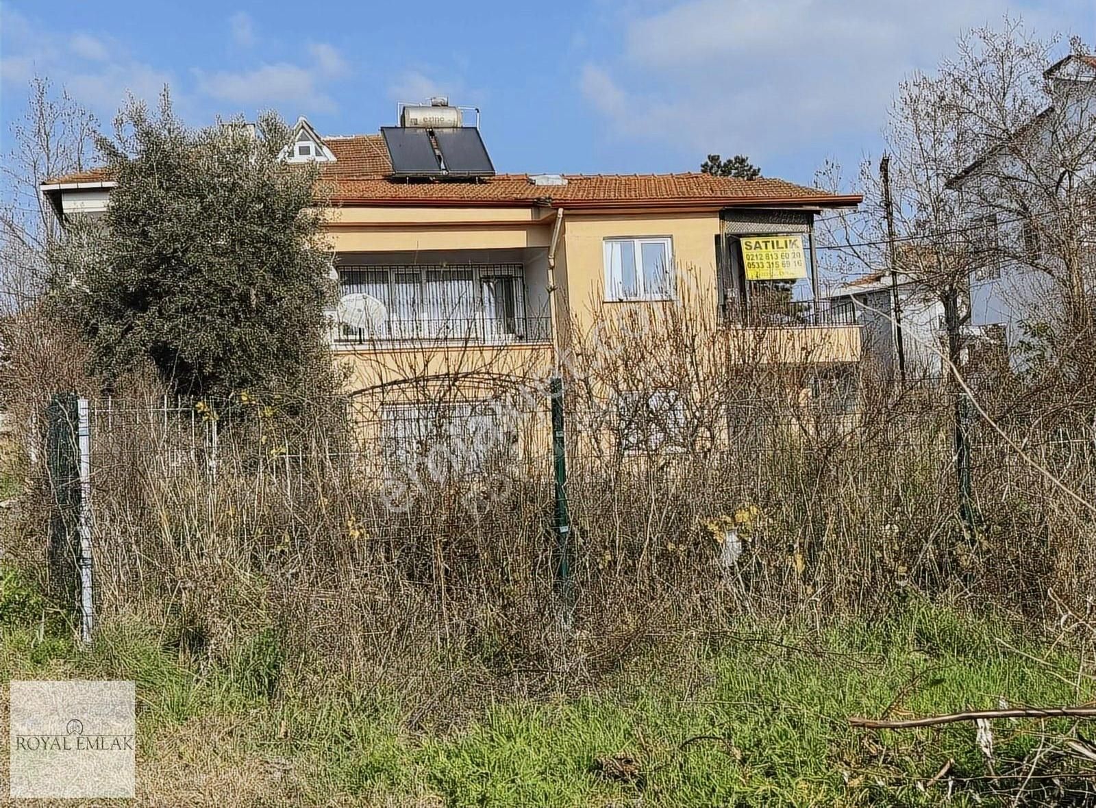 Beylikdüzü Gürpınar'da 443' M2 Arsa İçinde Müstakil Villa