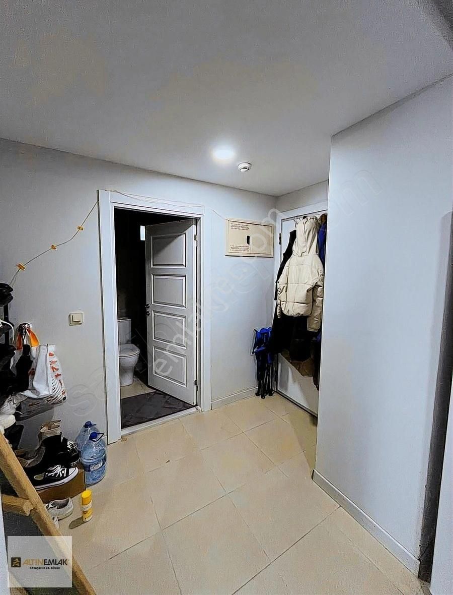 Kayaşehir 22. Bölge'de 1 + 1 Kiralık Daire