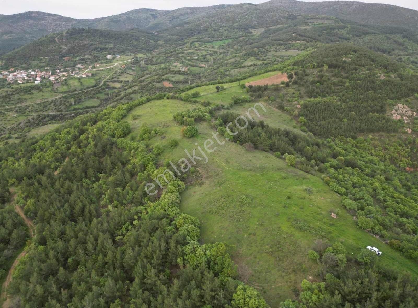 Kepsut Sarıfaklar Mah Tarla