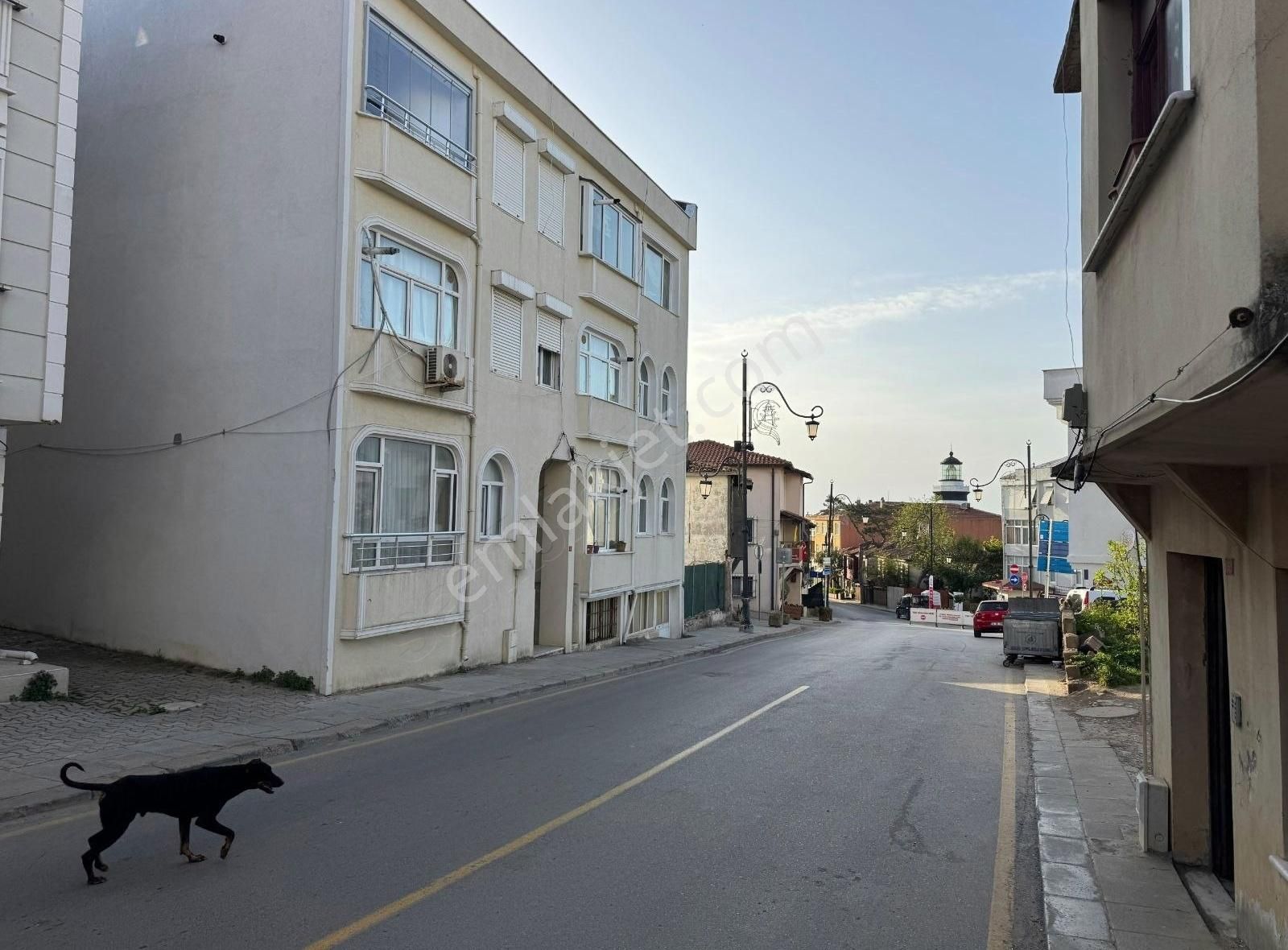 Kamu Kurum Ve Kuruluşların Olduğu Cadde Üzerinde Satılık Dükkan