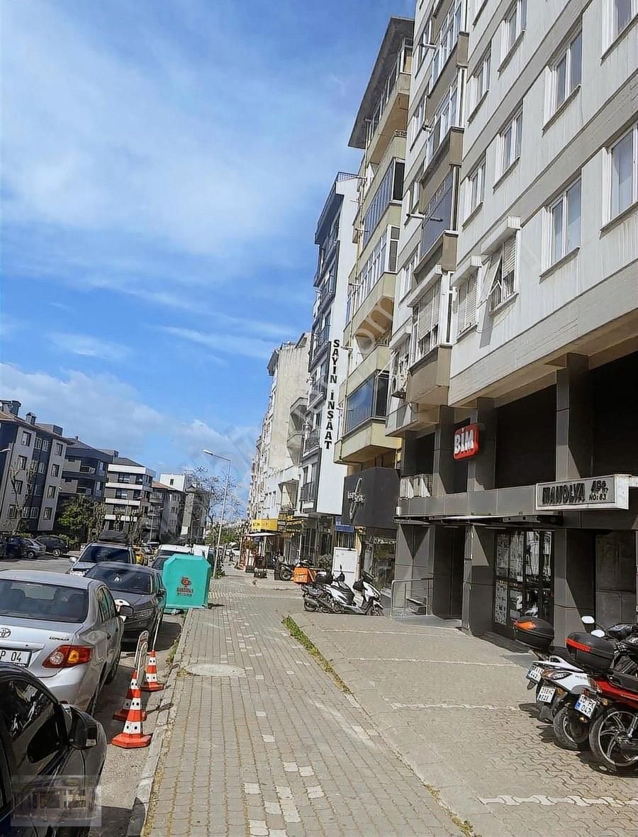 Prestijden İyi Lokasyonda Satılık Bakımlı 2+1 Daire