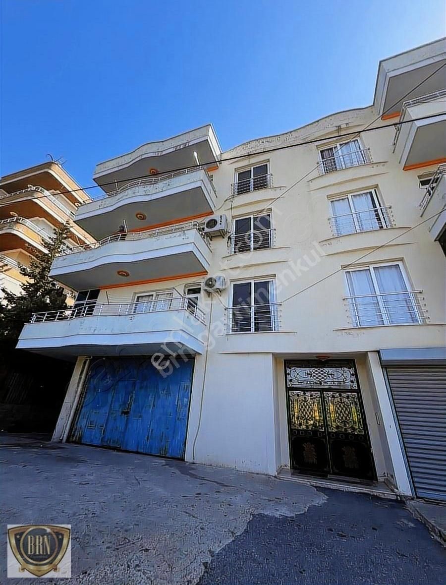 Brn Emlak'tan Mevlana Mah. 3+1 Acil Satılık Daire