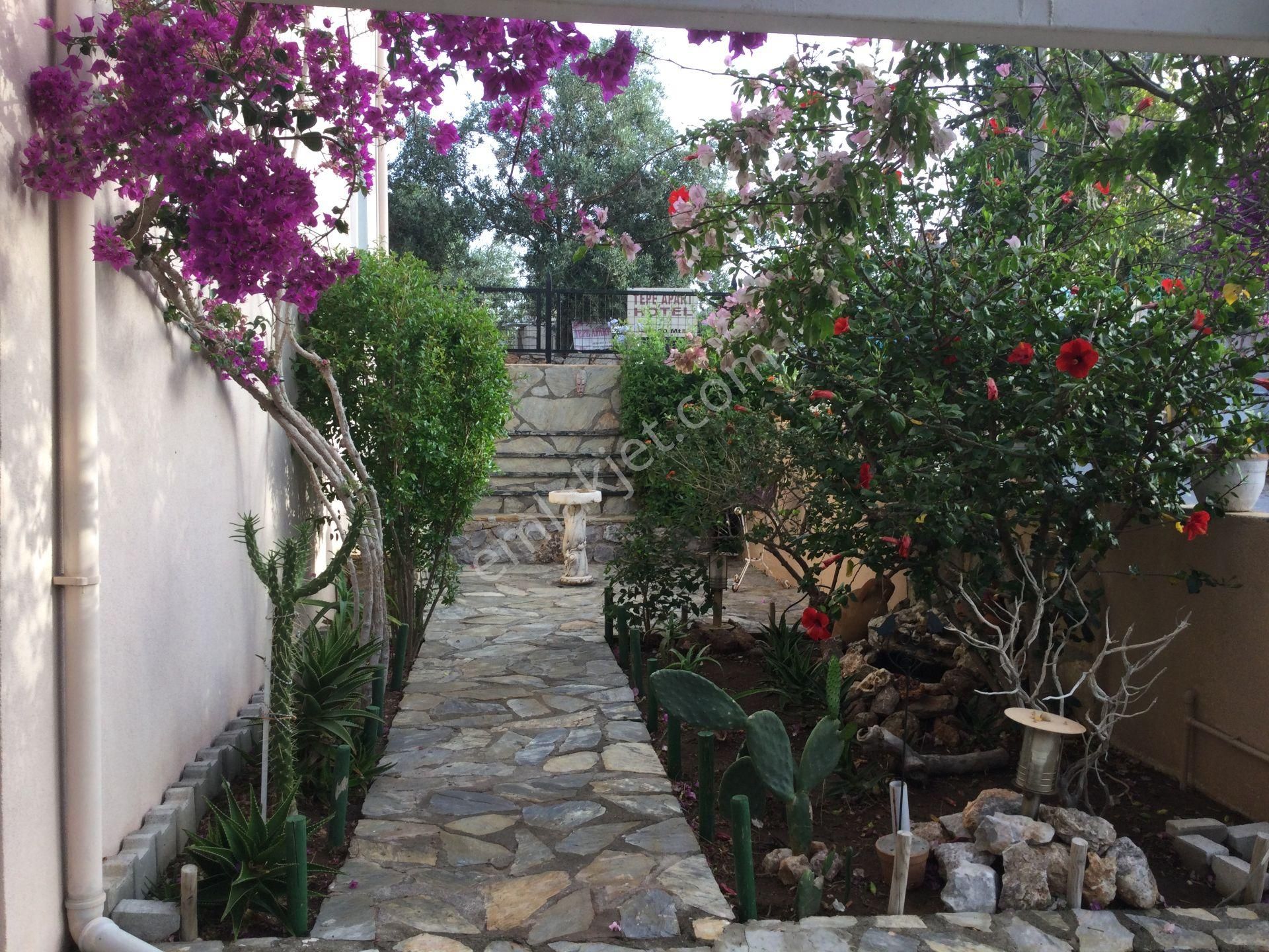 Marmaris Selimiye'de Deniz'e 50 Mt. 2+1 Eşyalı Kiralık Daire - Görsel 8