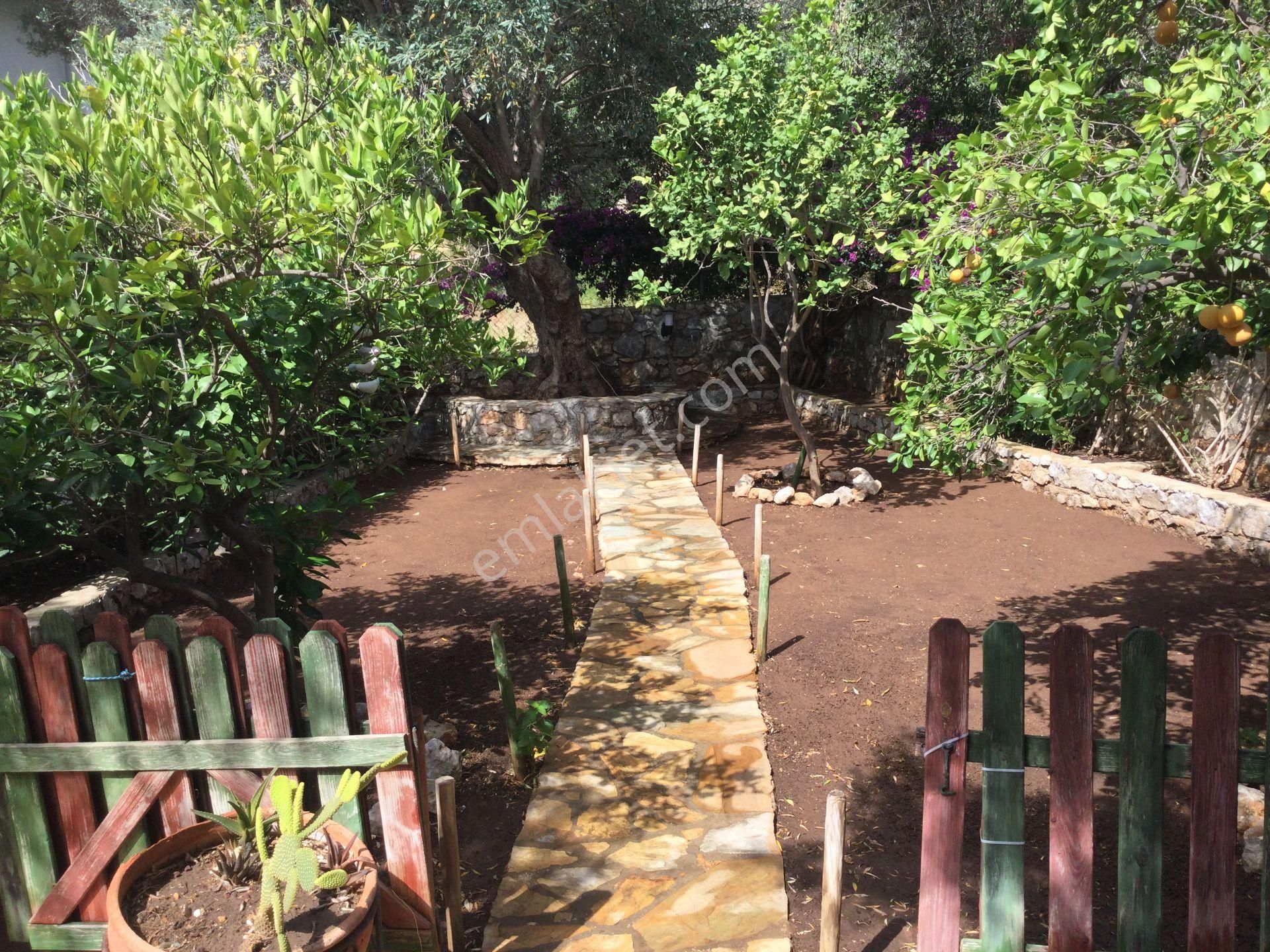 Marmaris Selimiye'de Deniz'e 50 Mt. 2+1 Eşyalı Kiralık Daire - Görsel 12