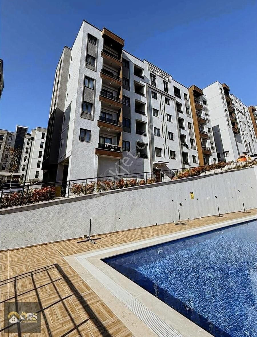 Örs'den 2+1 Eşyalı Havuzlu Kiralık Daire