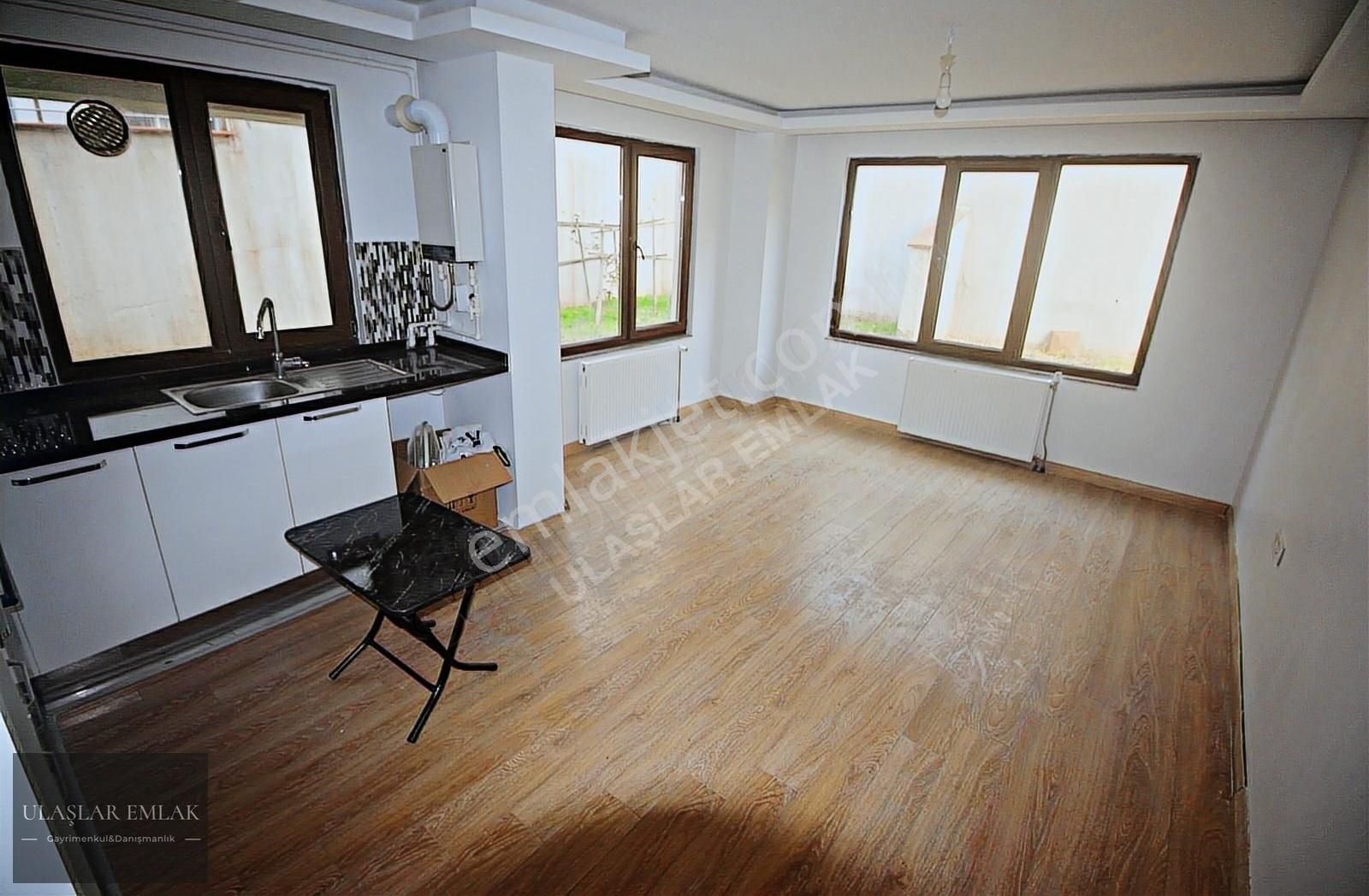 Ümraniye Site Mah. 1+1 75 M2 Kiralık Site İçi Daire.