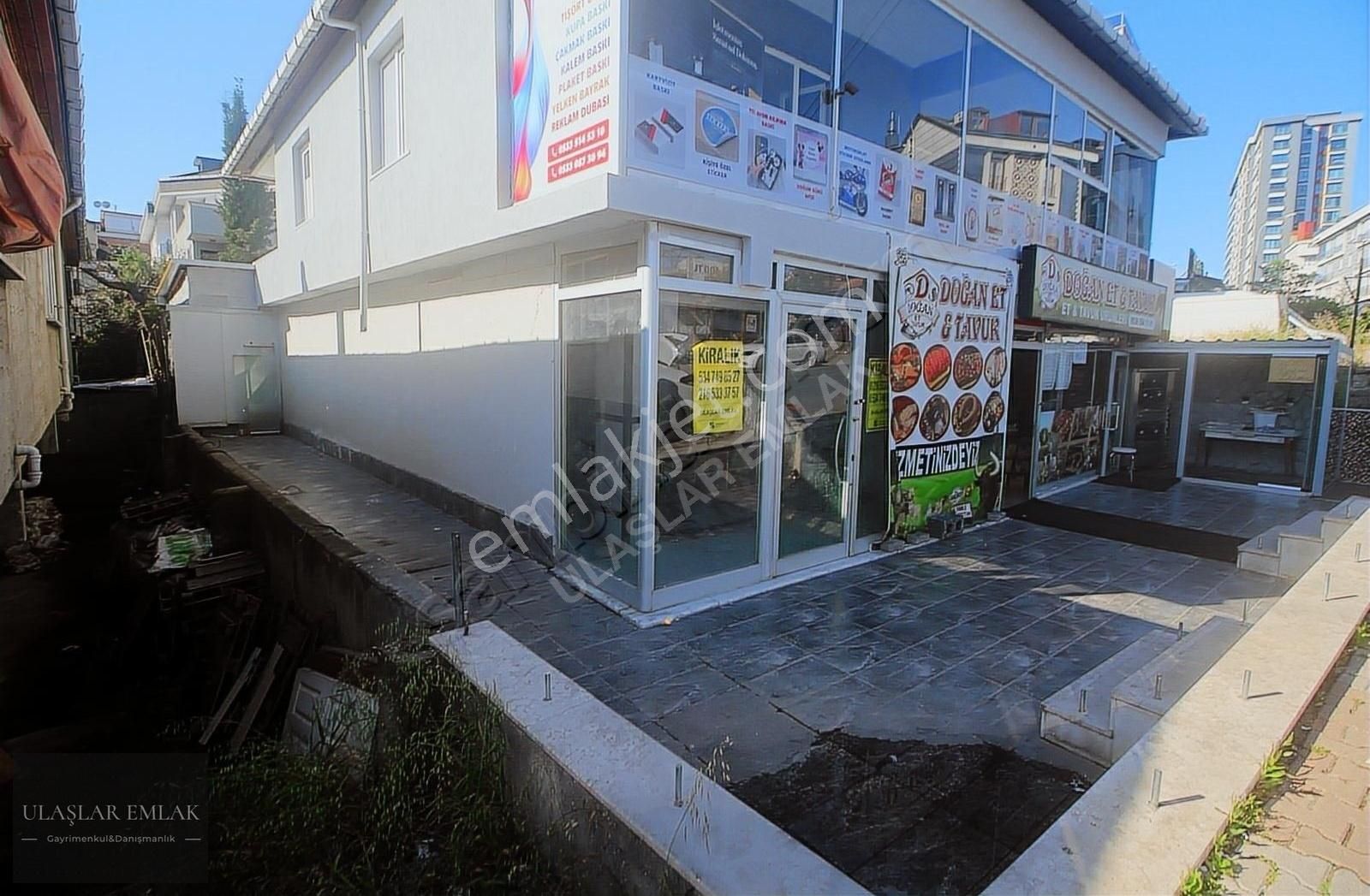 İşlek Cadde Üzeri Her İşe Uygun 220 M2 Kiralık Dükkan.